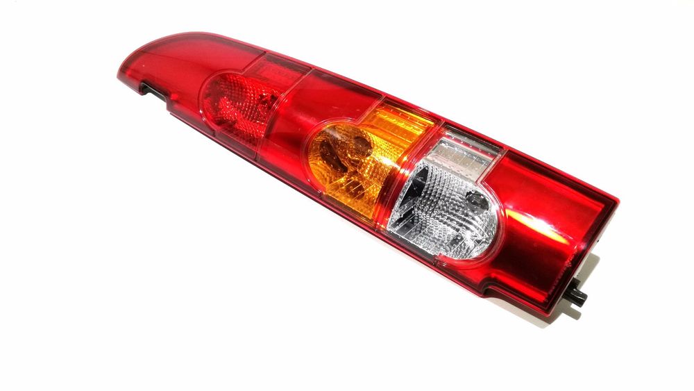 FAROL TRASERO